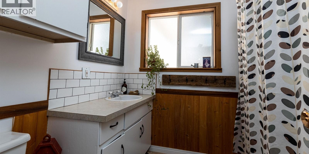 6237 NELSON ROAD Terrace Photo 8 6237 NELSON ROAD Terrace Photo 8